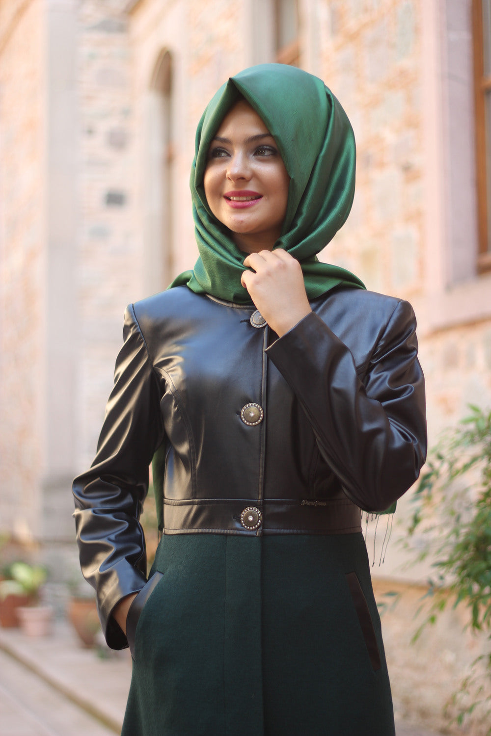 Pınar Şems  - Derili Keçe Kaban - Yeşil